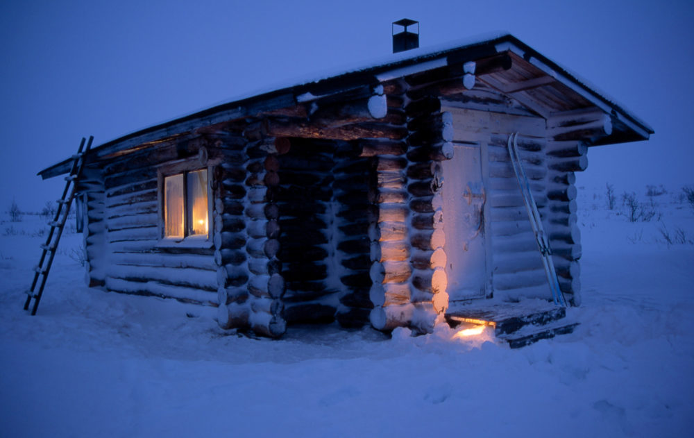 Yövy Luonnossa: Joulutupa