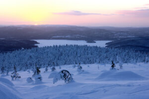 tunturimaisema talvella